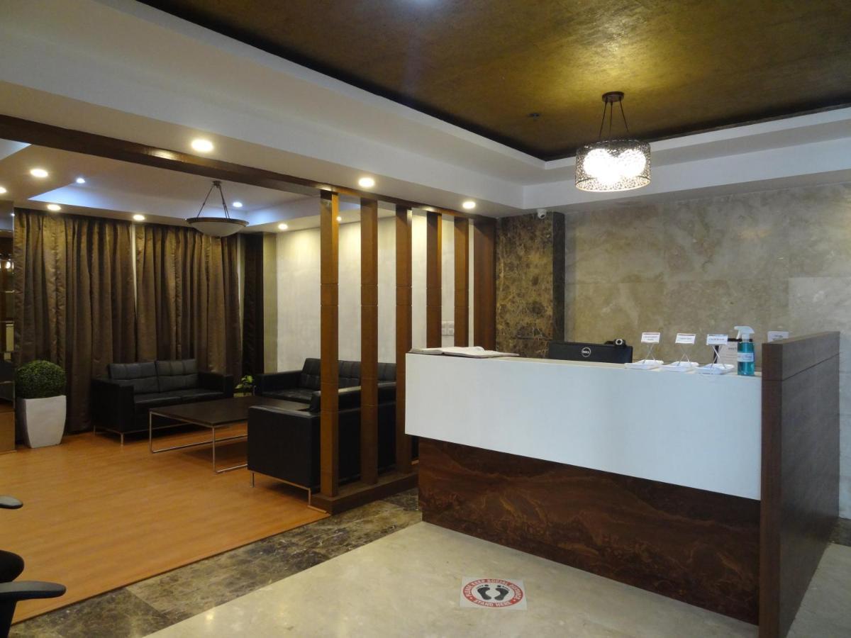 Hide Away Suites Noida Ngoại thất bức ảnh